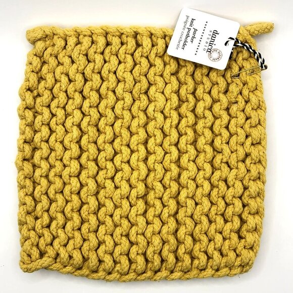Danica Studio Parker Knit Potholder 8 x 8 inch Yellow Honey Gold Knitted - Picture 5 of 9